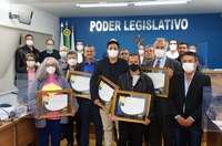 Legislativo recebe cidadãos honorários e aprova diretrizes orçamentárias