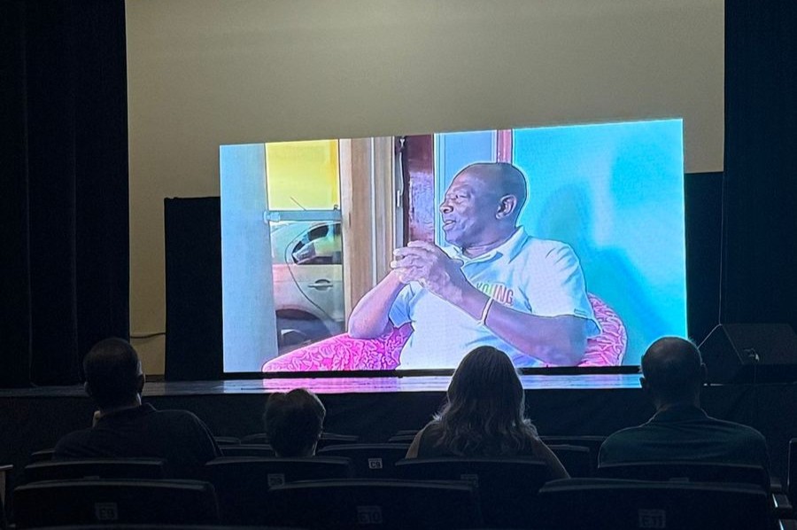 Antigo cinema passa a ter sessão gratuita uma vez por mês