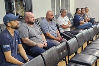 Câmara eleva nível salarial de motoristas e aborda trabalho escravo