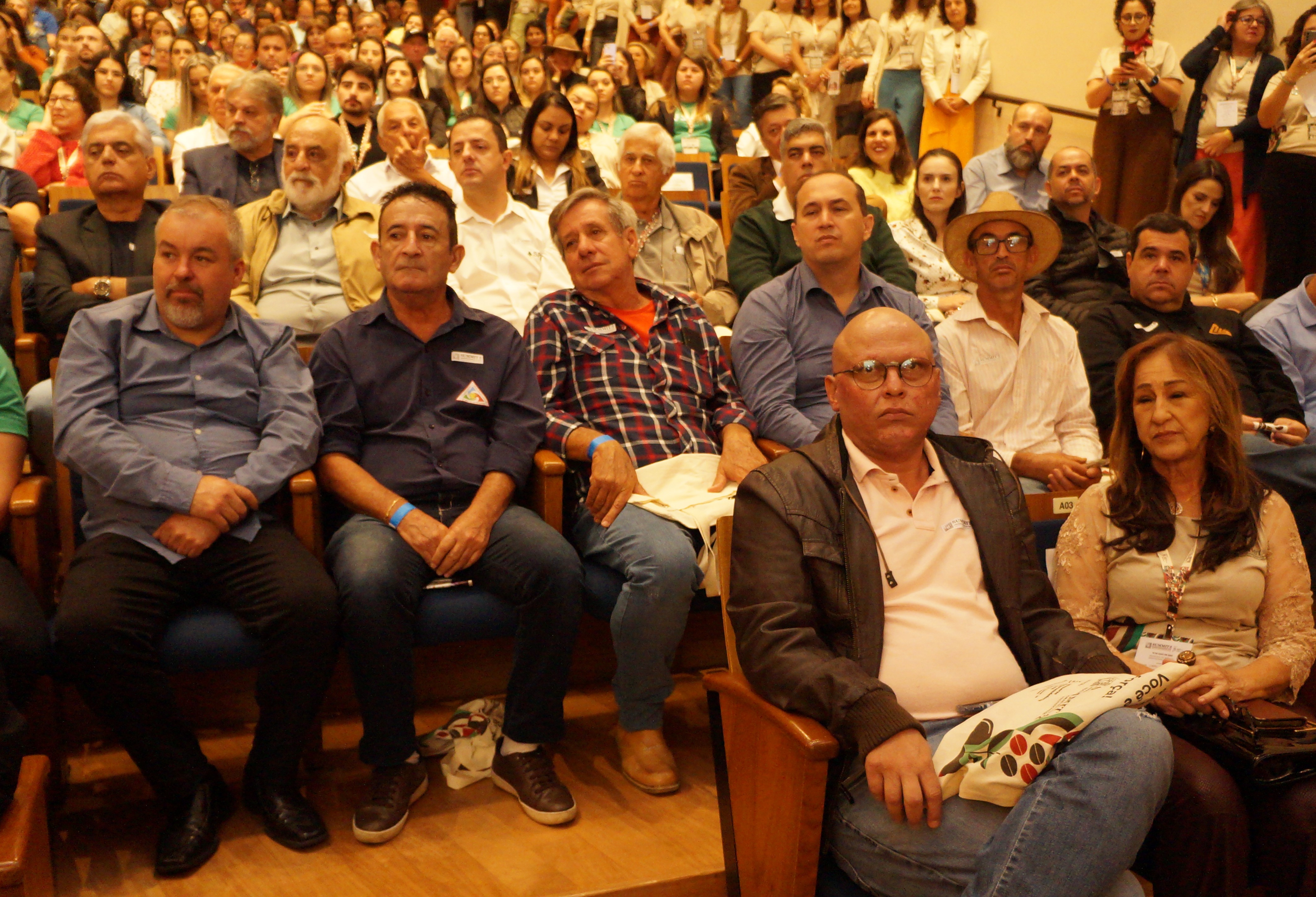 Câmara participa de evento organizado por empreendedoras do café