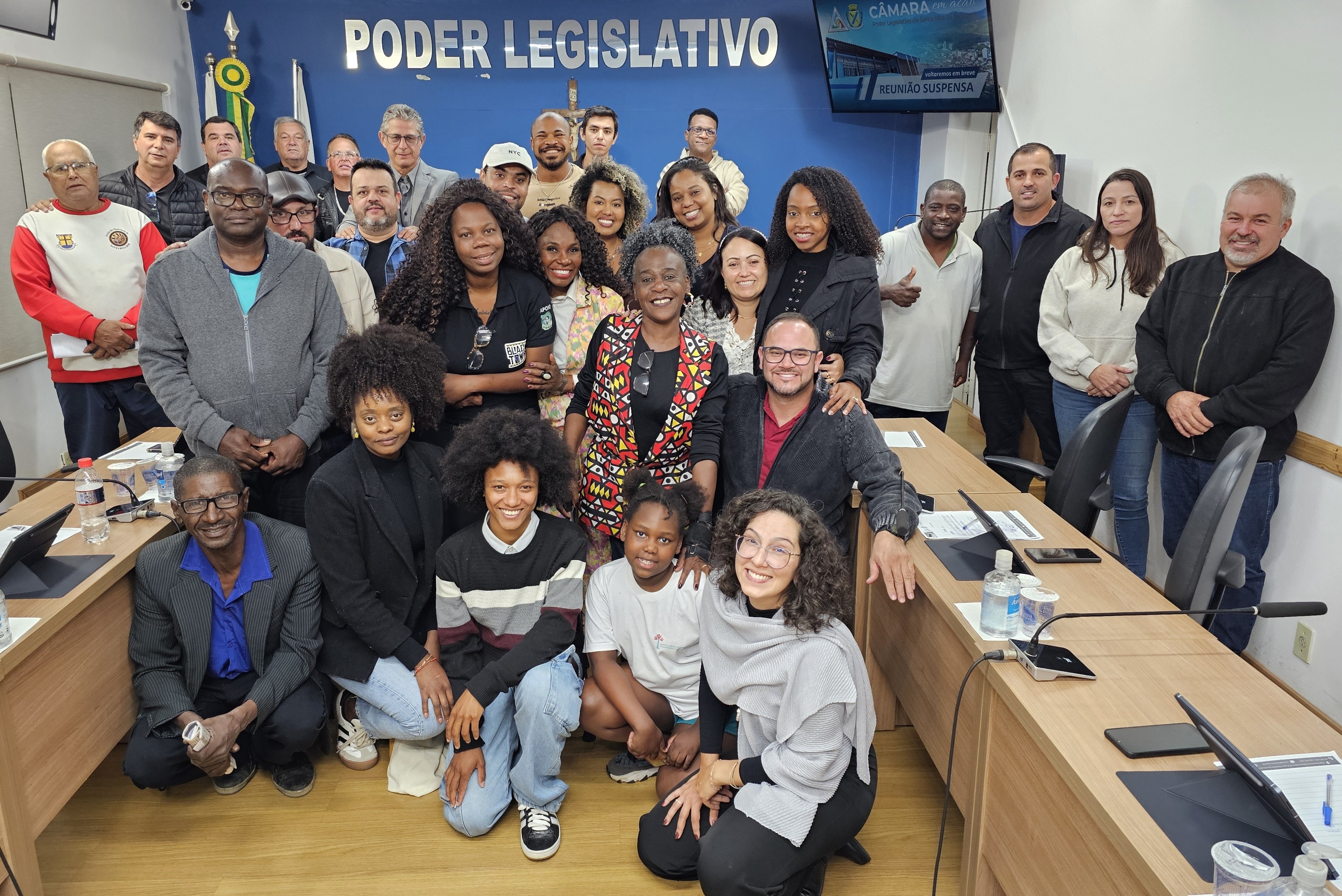 Legislativo derruba 4 vetos e confirma sistema de igualdade racial