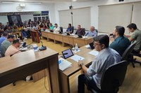 Normas sobre violência doméstica e corte de árvores passam em plenário