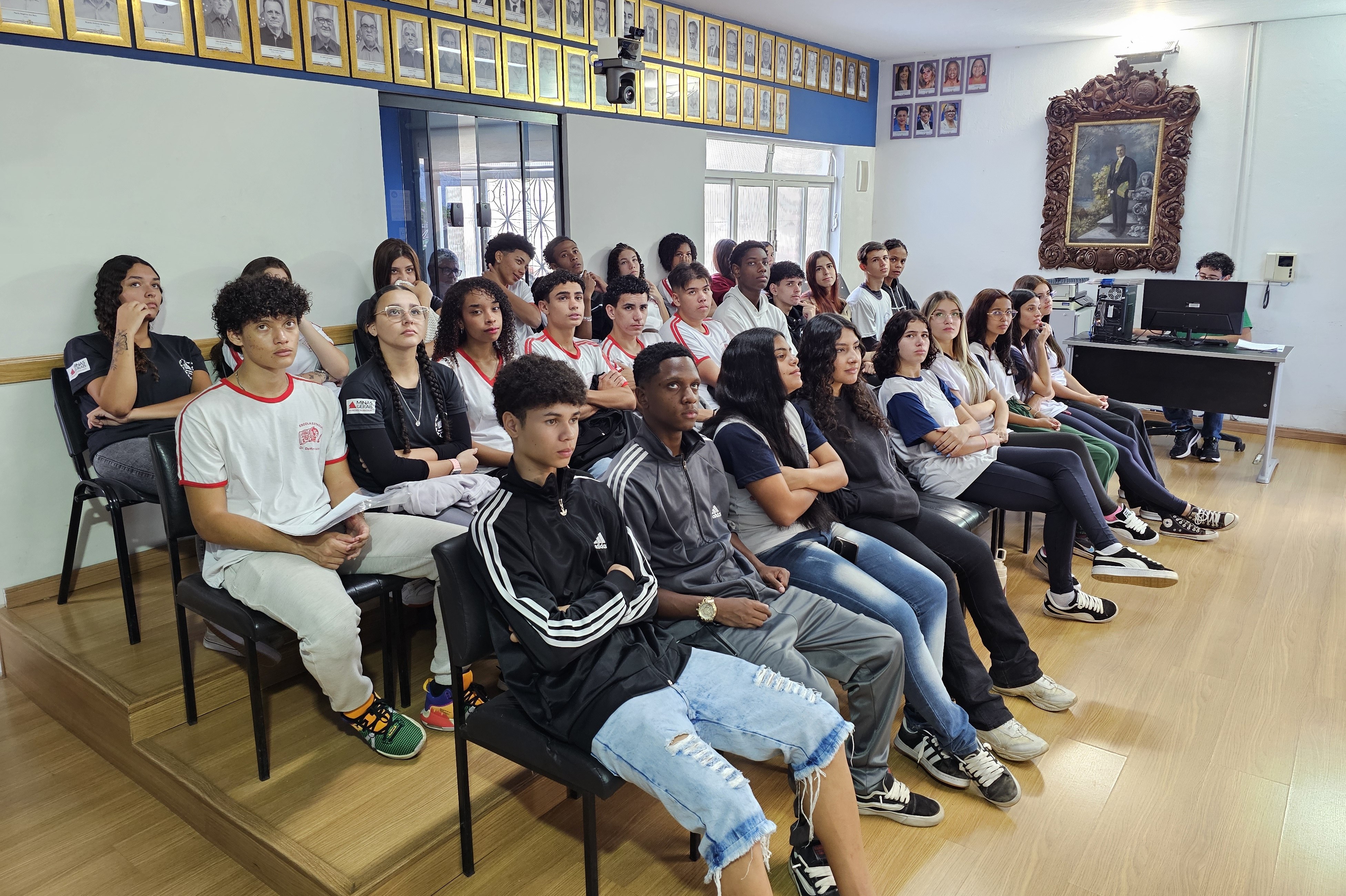 Palestra sobre direito à inclusão abre Parlamento Jovem 2026